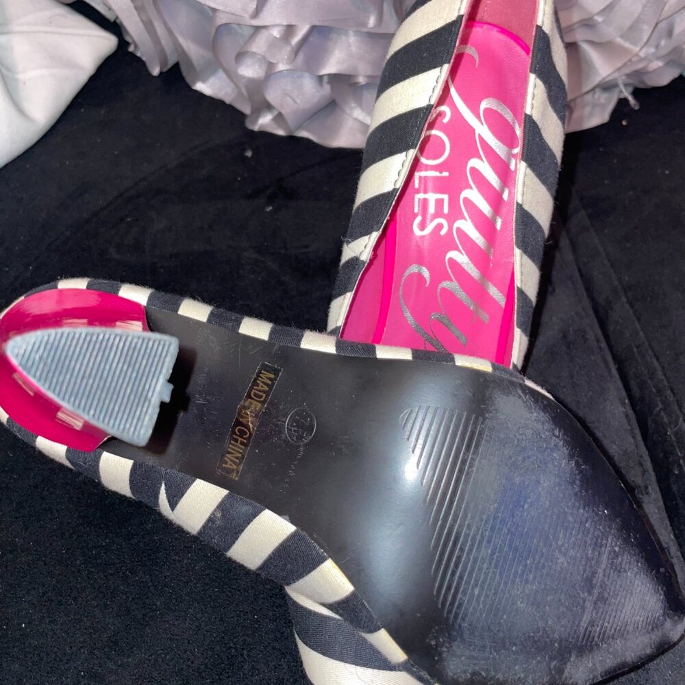 GUILTY SOLES - Picture 3 of 4